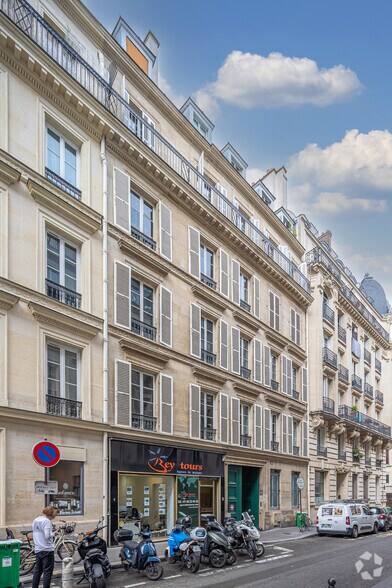 Bureau dans Paris à louer - Photo principale – Image 1 sur 3