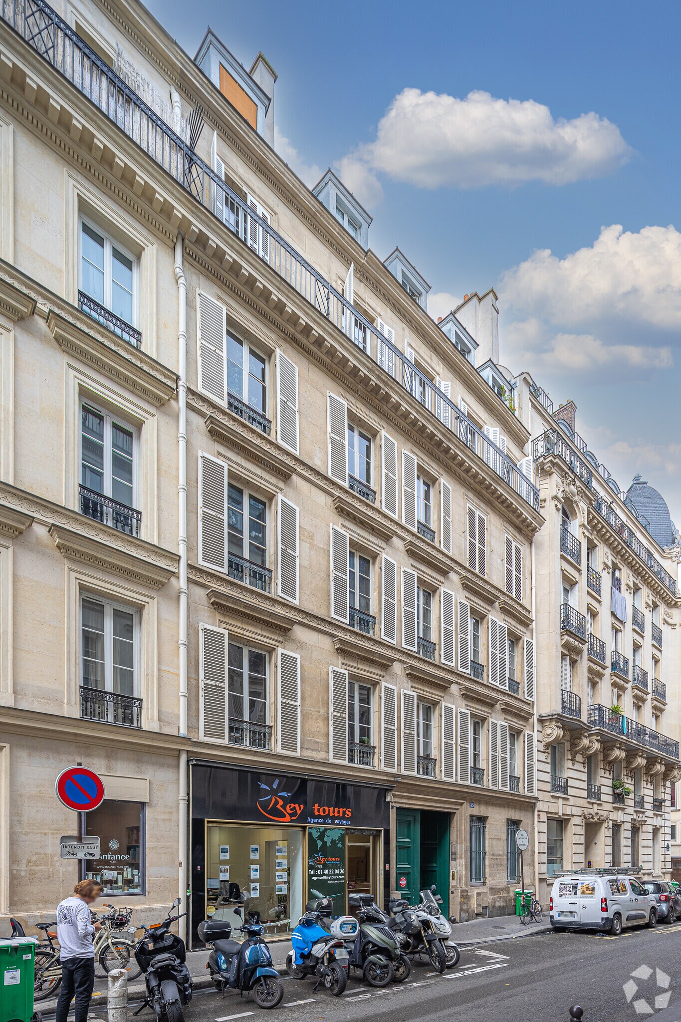 Bureau dans Paris à louer Photo principale– Image 1 sur 4