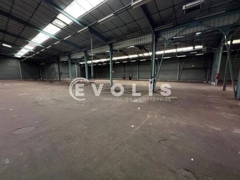 Bureau dans Étampes à louer - Photo intérieure – Image 2 sur 14