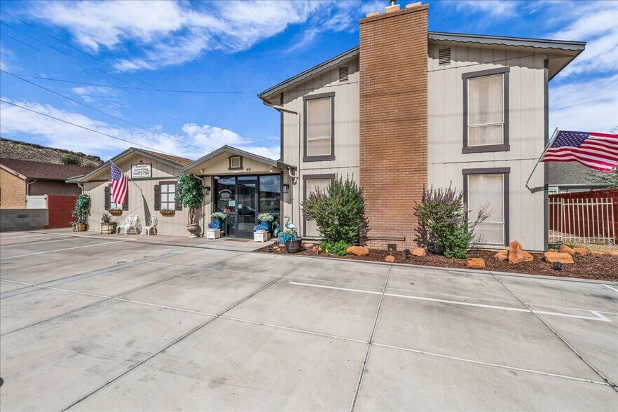 48 W 700 S, St George, UT à vendre - Photo de l’immeuble – Image 3 sur 20