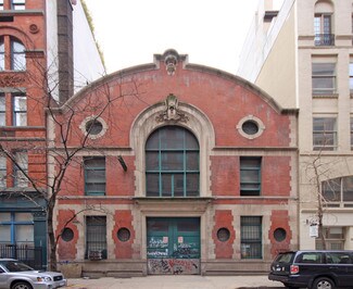 Plus de détails pour 126-128 E 13th St, New York, NY - Local commercial à vendre