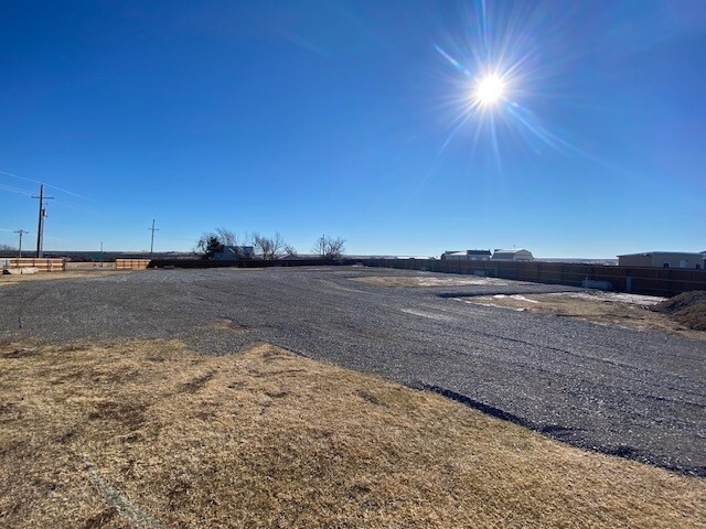 11962 US-62, Elgin, OK à vendre - Photo de l’immeuble – Image 2 sur 5
