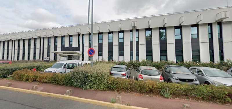 13 Rue Du Capricorne, Rungis à louer Photo de l’immeuble– Image 1 sur 10