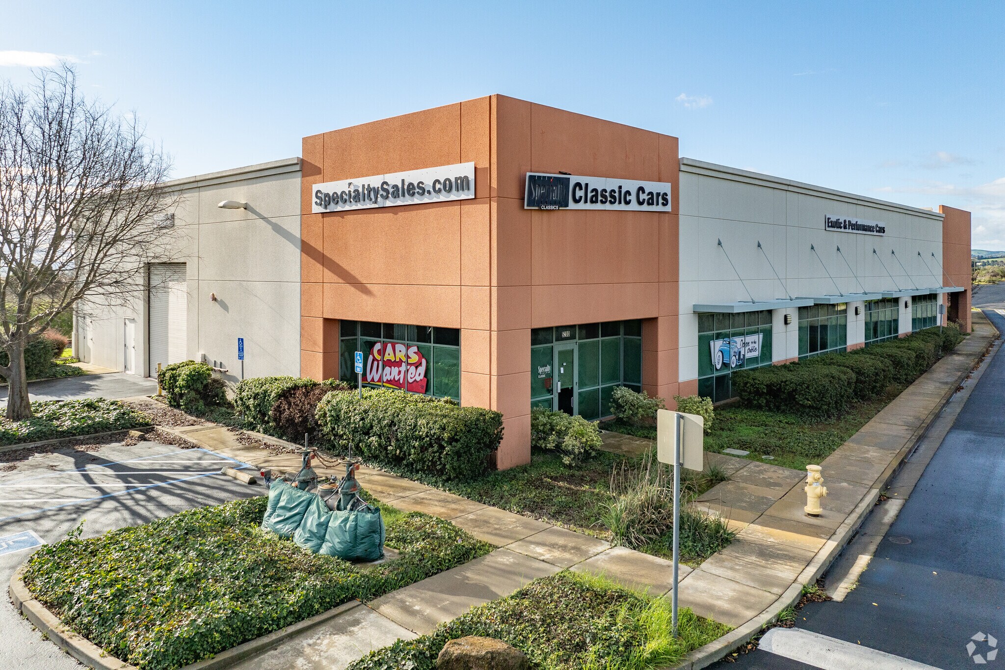 5200-5234 Gateway Plaza Dr, Benicia, CA à vendre Photo principale– Image 1 sur 7