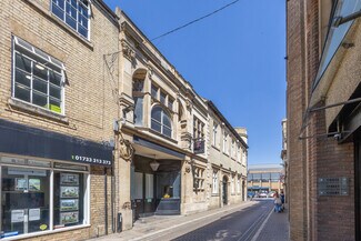 Plus de détails pour 2 Cowgate, Peterborough - Local commercial à vendre