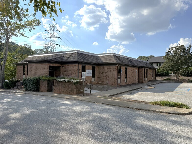 1350 Cleveland St, Greenville, SC à louer - Photo de l’immeuble – Image 1 sur 6