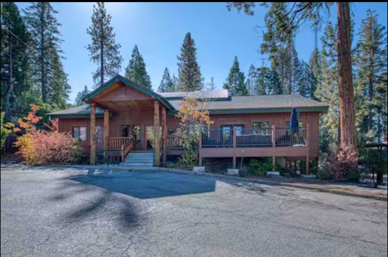 41441 CA-168, Shaver Lake, CA à vendre Photo principale– Image 1 sur 23