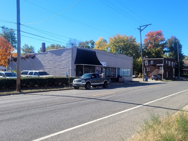 212 W Laurel St, Springfield, IL à vendre - Photo de l’immeuble – Image 2 sur 3