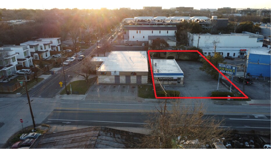 6805 Guadalupe St. Building 1 & 2 portefeuille de 2 biens à vendre sur LoopNet.fr - Photo de l’immeuble – Image 2 sur 5