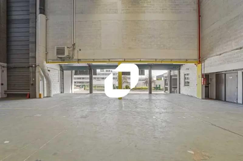 2-10 Rue Des Oliviers, Orly à louer - Photo de l’immeuble – Image 3 sur 27