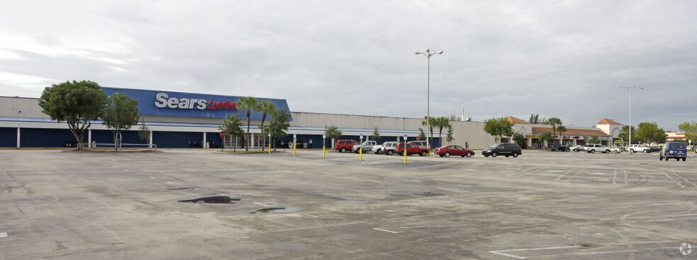 4560-4640 Forest Hill Blvd, West Palm Beach, FL à louer - Photo principale – Image 1 sur 10