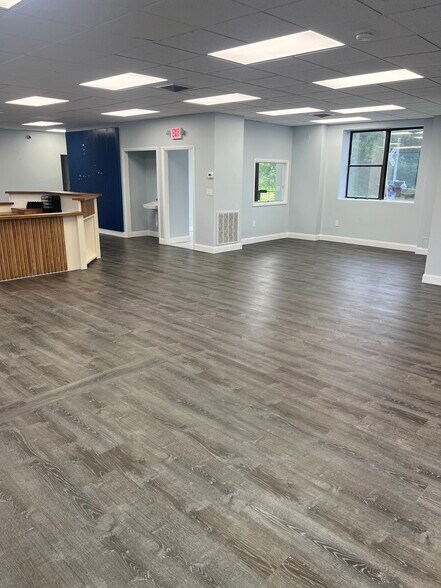 138 Leland St, Framingham, MA à louer - Photo de l’immeuble – Image 2 sur 17
