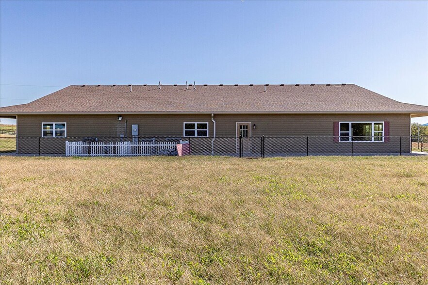3536 NW Gower Rd, Gower, MO à vendre - Photo de l’immeuble – Image 2 sur 34