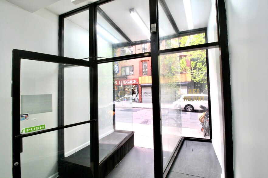 136 Orchard St, New York, NY à louer - Photo de l’immeuble – Image 2 sur 3