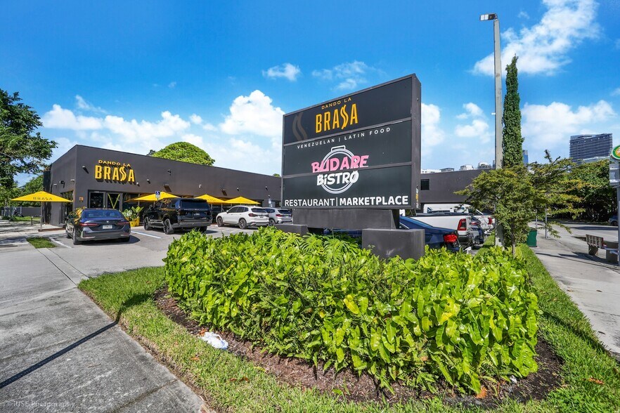 1820 SW 3rd Ave, Miami, FL à louer - Photo de l’immeuble – Image 3 sur 17