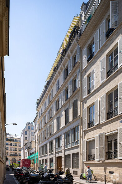 5 Rue Saulnier, Paris à louer - Photo principale – Image 1 sur 1