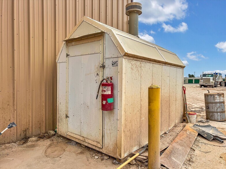 102 S Broadway Ave, Duke, OK à louer - Photo de l’immeuble – Image 3 sur 39