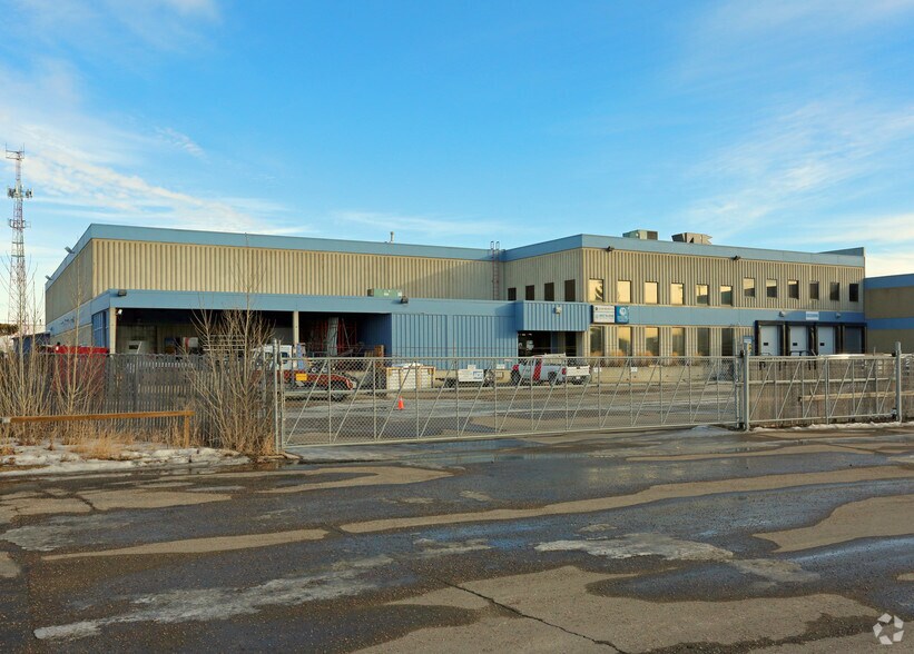 13145 149th St NW, Edmonton, AB à louer - Photo de l’immeuble – Image 2 sur 5