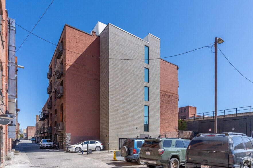 122 S Monroe St, Spokane, WA à louer - Photo de l’immeuble – Image 2 sur 7