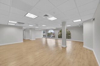 6909 SW 18th St, Boca Raton, FL à louer Photo intérieure– Image 2 sur 17