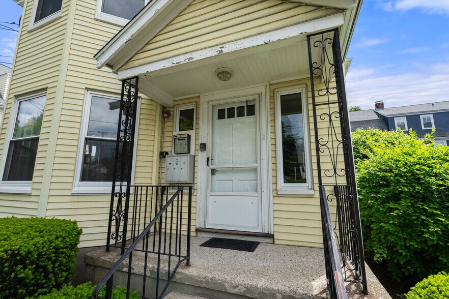 5 Marlboro St, Belmont, MA à vendre - Photo de l’immeuble – Image 3 sur 27