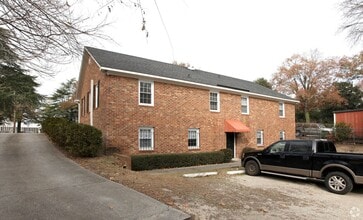 306 Laurens St NW, Aiken, SC à louer Photo de l’immeuble– Image 2 sur 13