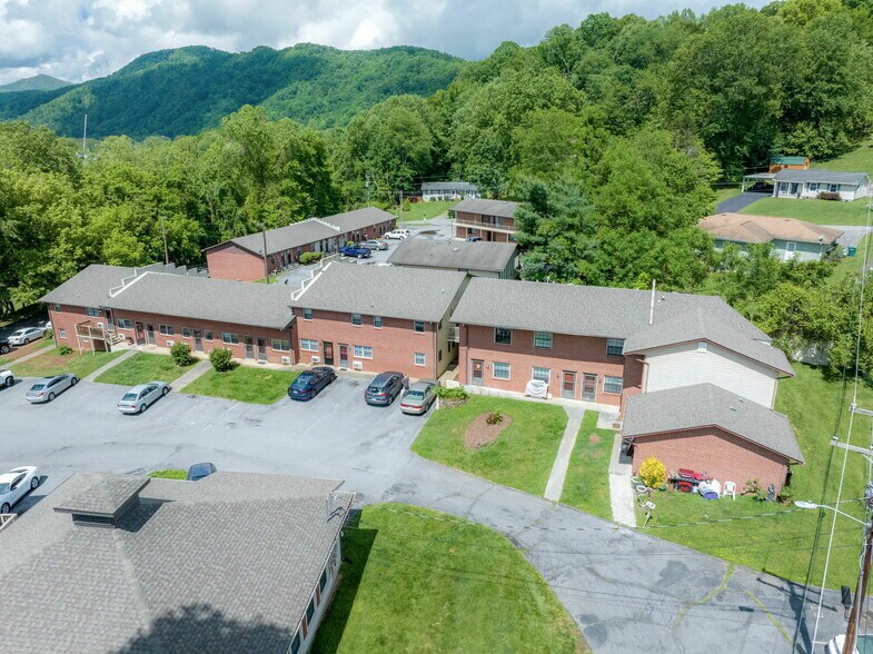 80 Jones Rd, Erwin, TN à vendre - Photo de l’immeuble – Image 3 sur 26