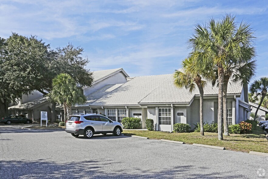 1521-1525 Tamiami Trl S, Venice, FL à vendre - Photo principale – Image 1 sur 12