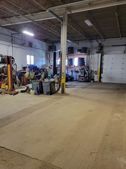 31 Tosun Rd, Wolcott, CT à vendre - Photo intérieure – Image 3 sur 11