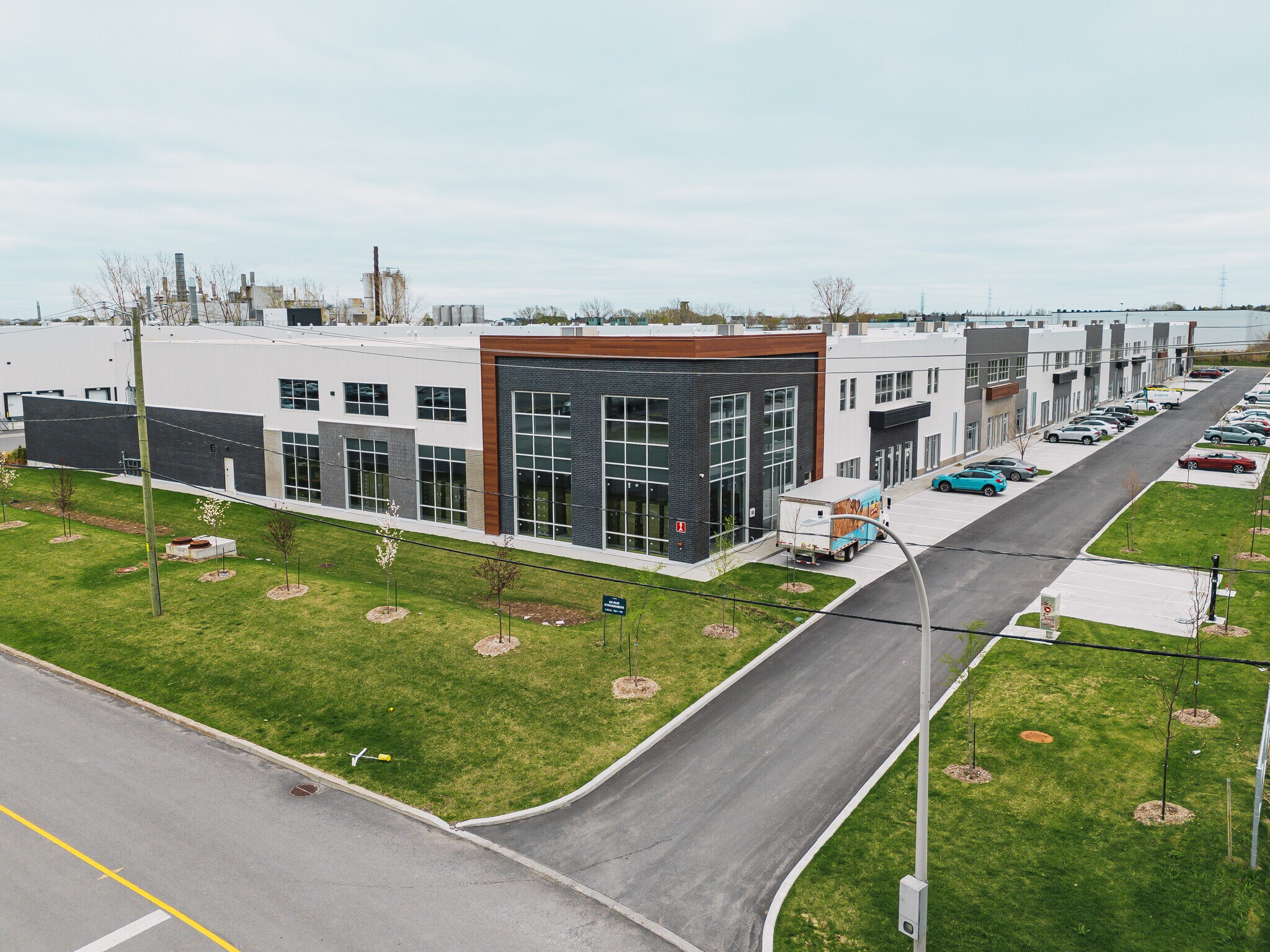 156 Av D'Iberia, Candiac, QC à louer Photo principale– Image 1 sur 5