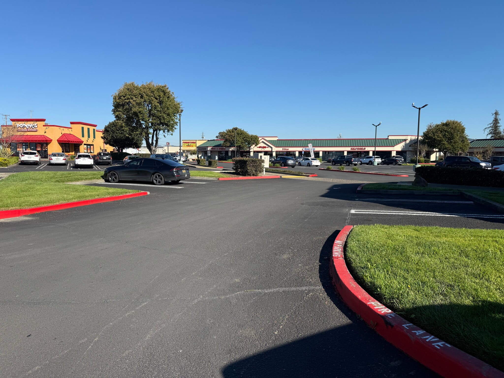 4380 Sonoma Blvd, Vallejo, CA à louer Photo intérieure– Image 1 sur 4