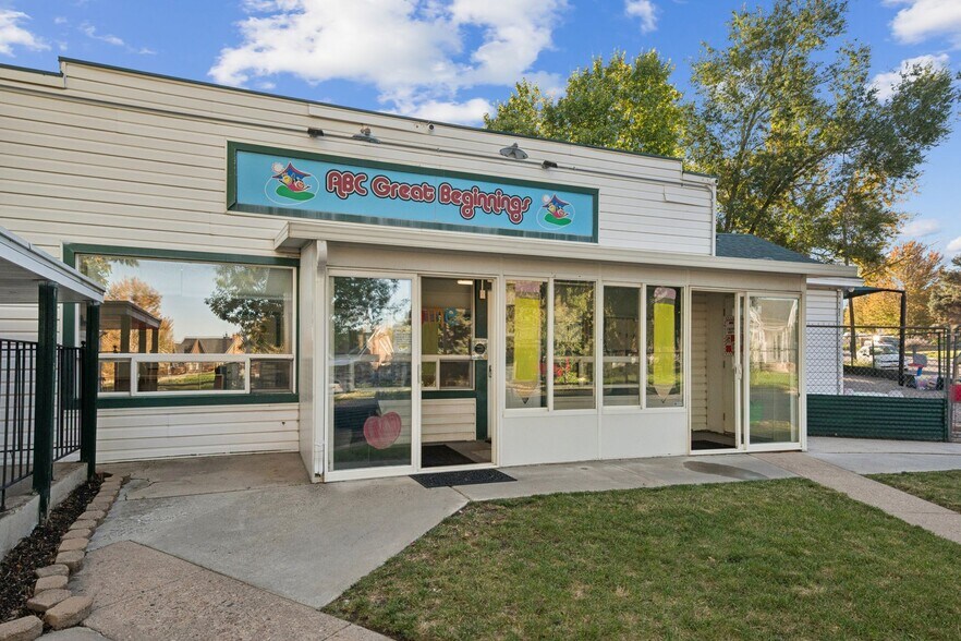 302 Chimes View Dr, South Ogden, UT à vendre - Photo principale – Image 1 sur 37