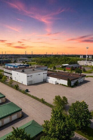 Plus de détails pour 330 Vantage Dr, Ottawa, ON - Local commercial à vendre
