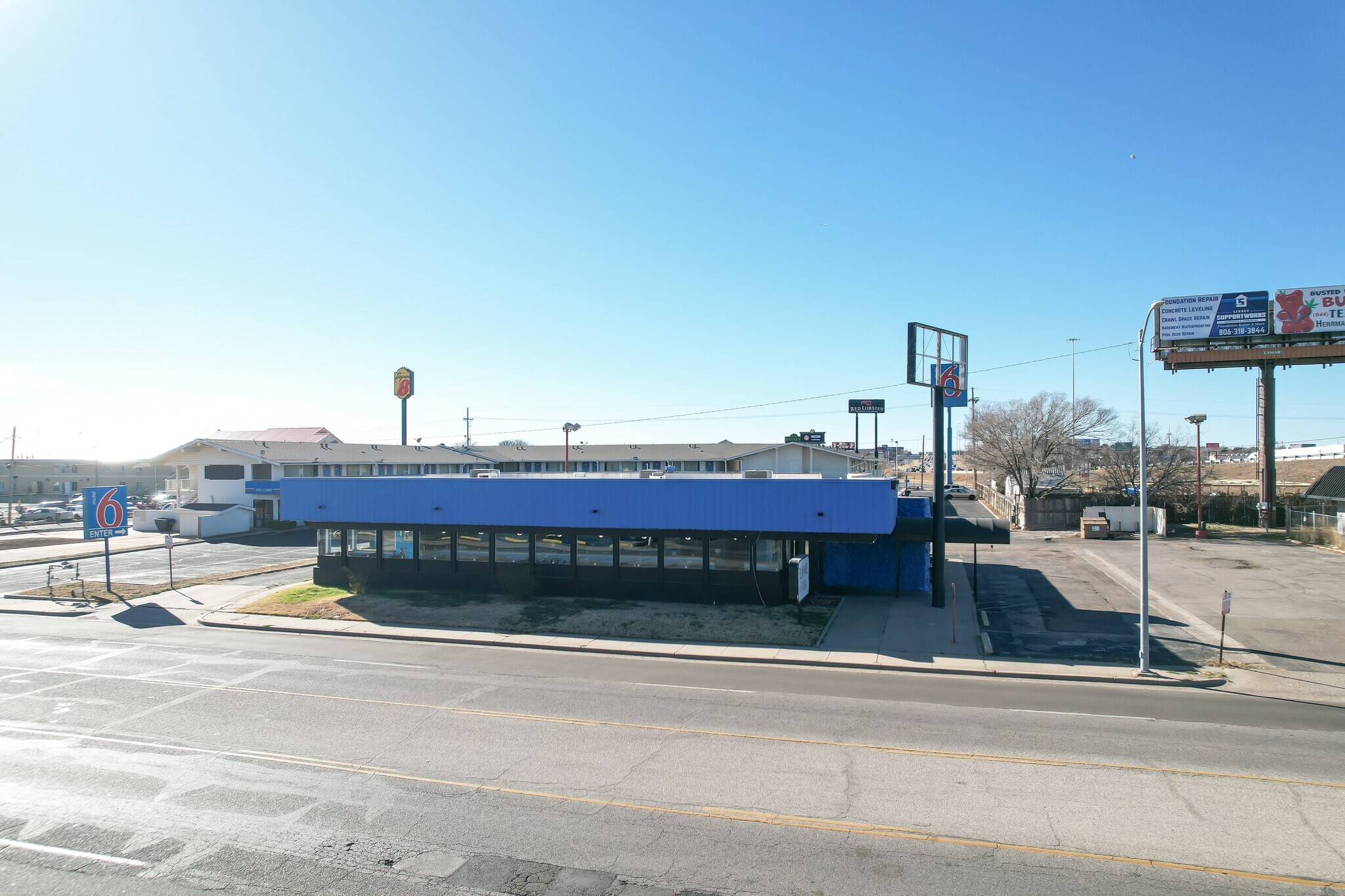 2028 Paramount Blvd, Amarillo, TX à vendre Photo principale– Image 1 sur 12