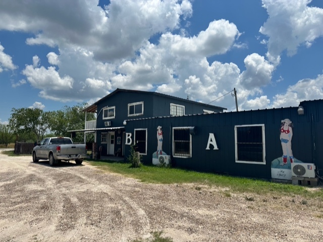 176 County Road 304, Orange Grove, TX à vendre - Photo de l’immeuble – Image 2 sur 28