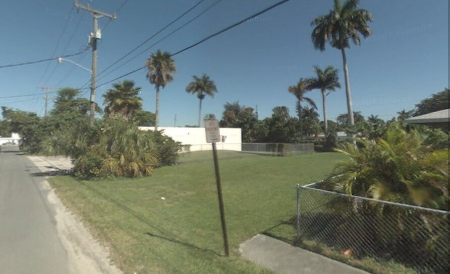 NE 1st Ave, Dania Beach, FL à vendre - Autre – Image 3 sur 4