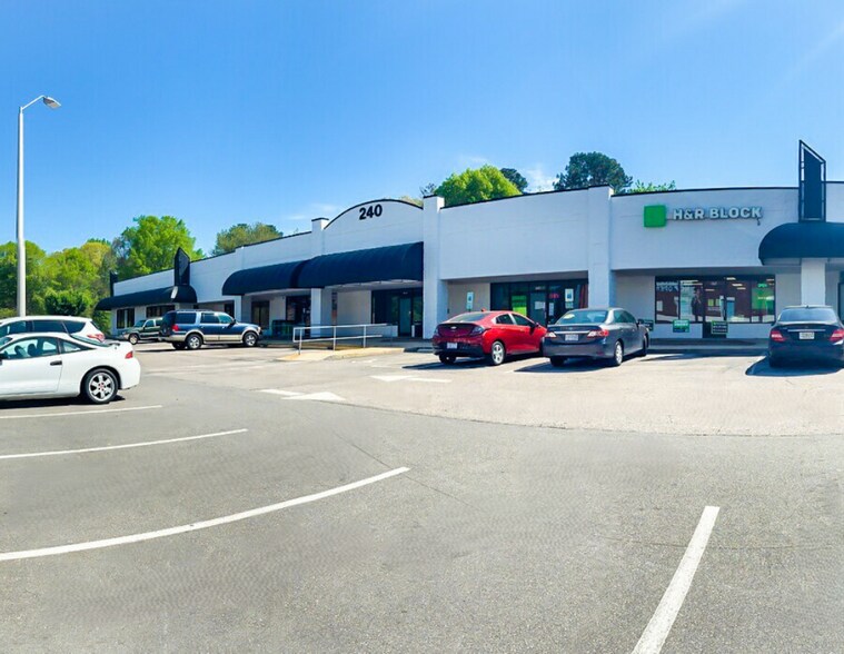 240 Newton Rd, Raleigh, NC à louer - Photo de l’immeuble – Image 1 sur 7