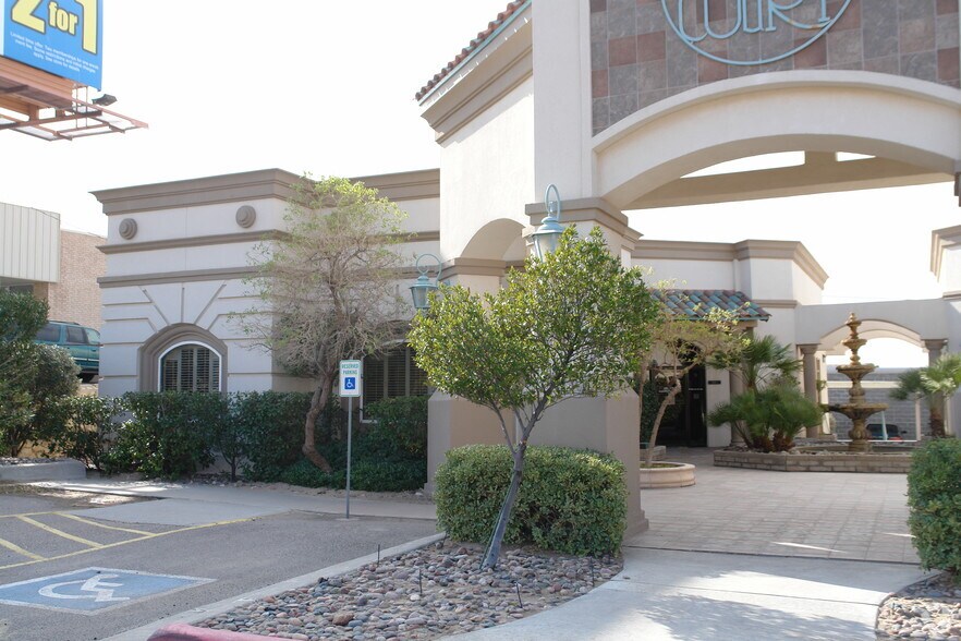 5505 N Mesa, El Paso, TX à vendre - Photo de l’immeuble – Image 2 sur 16