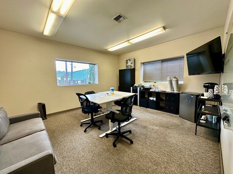 8300 7th Ave S, Seattle, WA à louer - Photo de l’immeuble – Image 2 sur 14