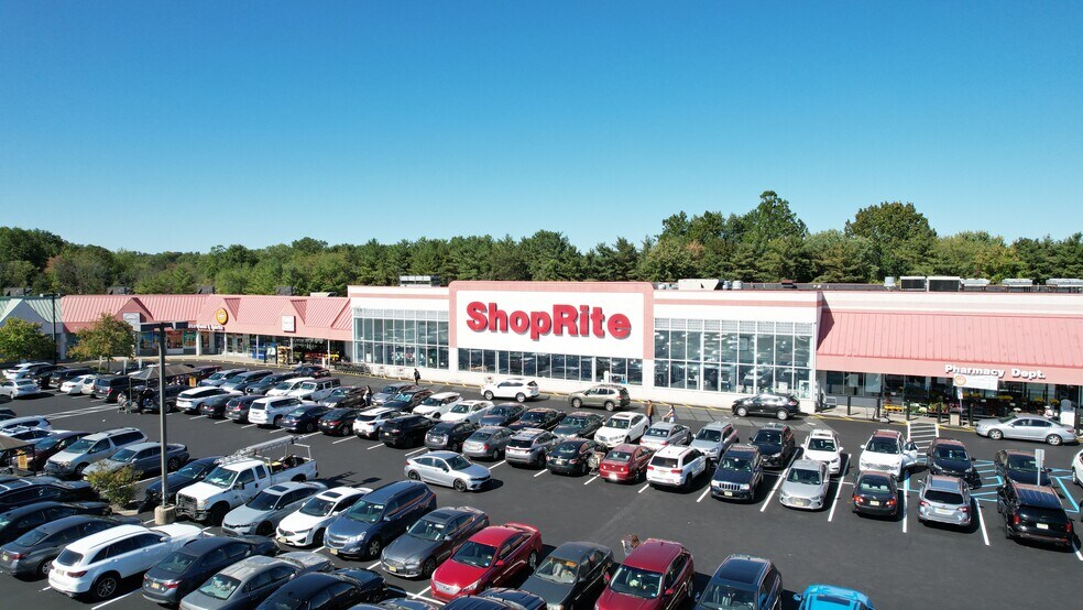808 W Route 46, Parsippany, NJ à louer - Photo de l’immeuble – Image 3 sur 8