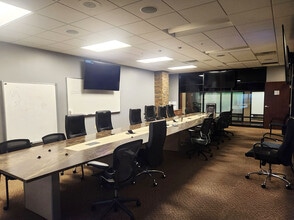 400 Woodcliff Dr, Canonsburg, PA à vendre Photo intérieure– Image 2 sur 8