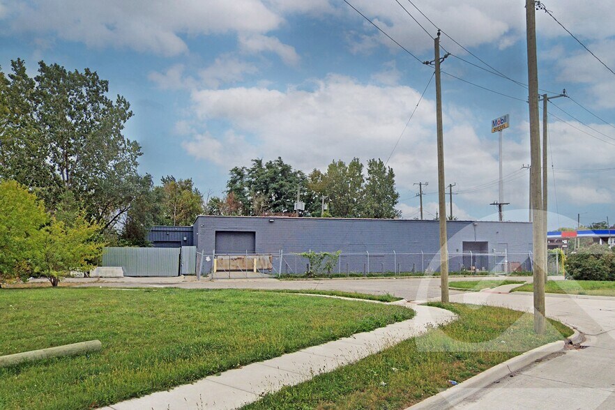6338 Lambert St, Detroit, MI à vendre - Photo de l’immeuble – Image 1 sur 1
