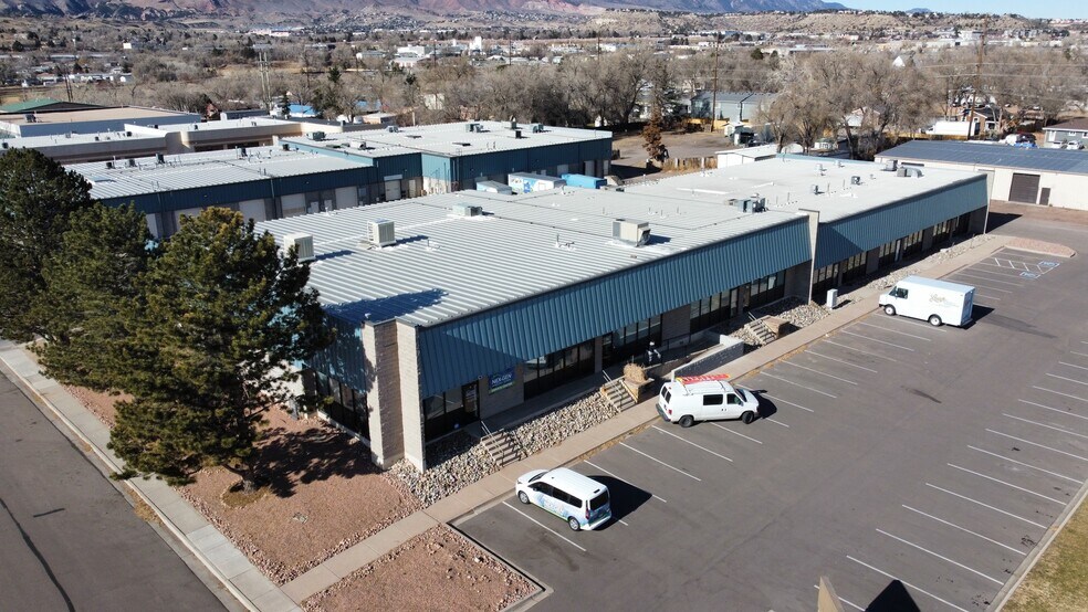 92 Talamine Ct, Colorado Springs, CO à louer - Photo de l’immeuble – Image 2 sur 5