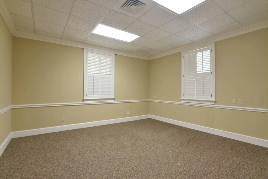 204 N Westover Blvd, Albany, GA à vendre - Photo de l’immeuble – Image 2 sur 41