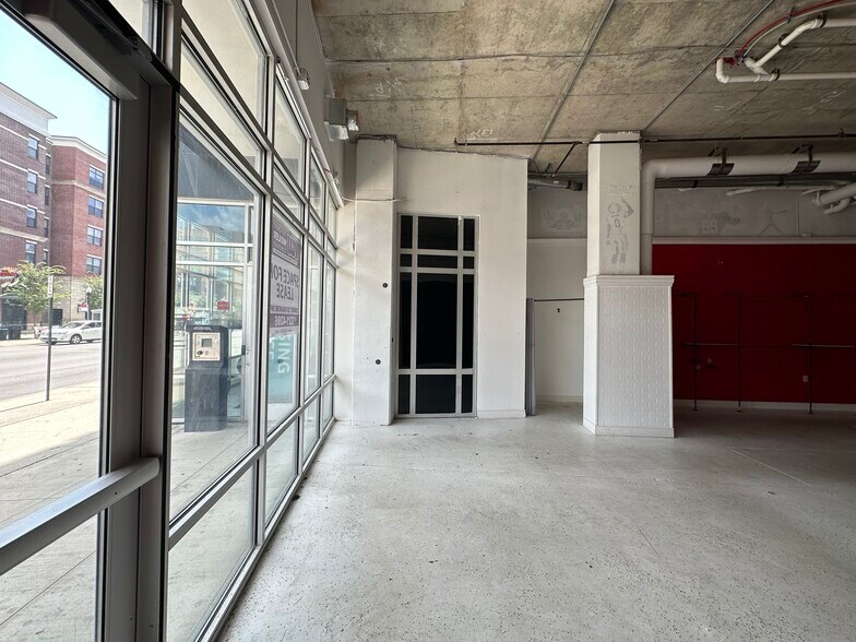 1525-1541 N High St, Columbus, OH à louer - Photo de l’immeuble – Image 3 sur 44