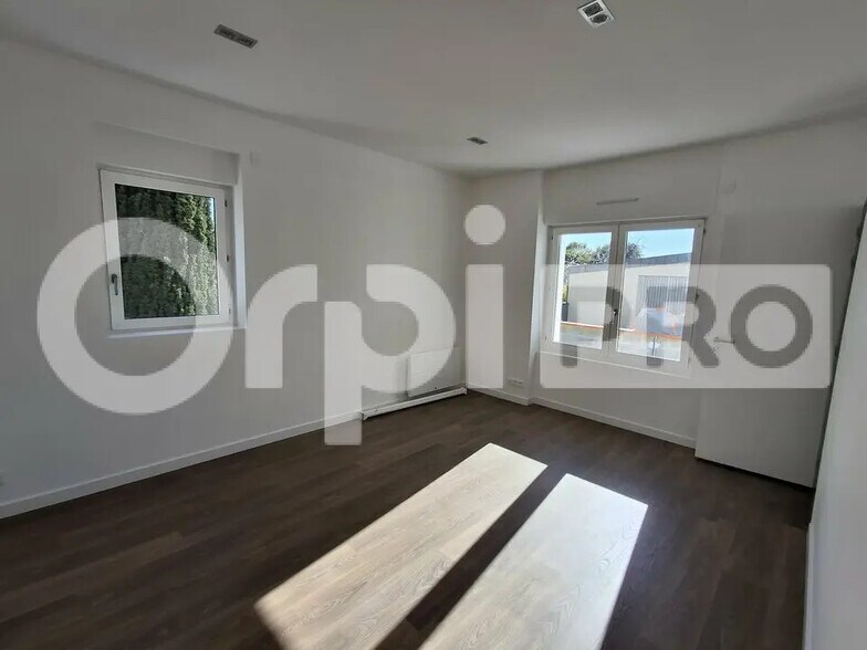 Bureau dans Guérande à louer - Photo intérieure – Image 1 sur 6