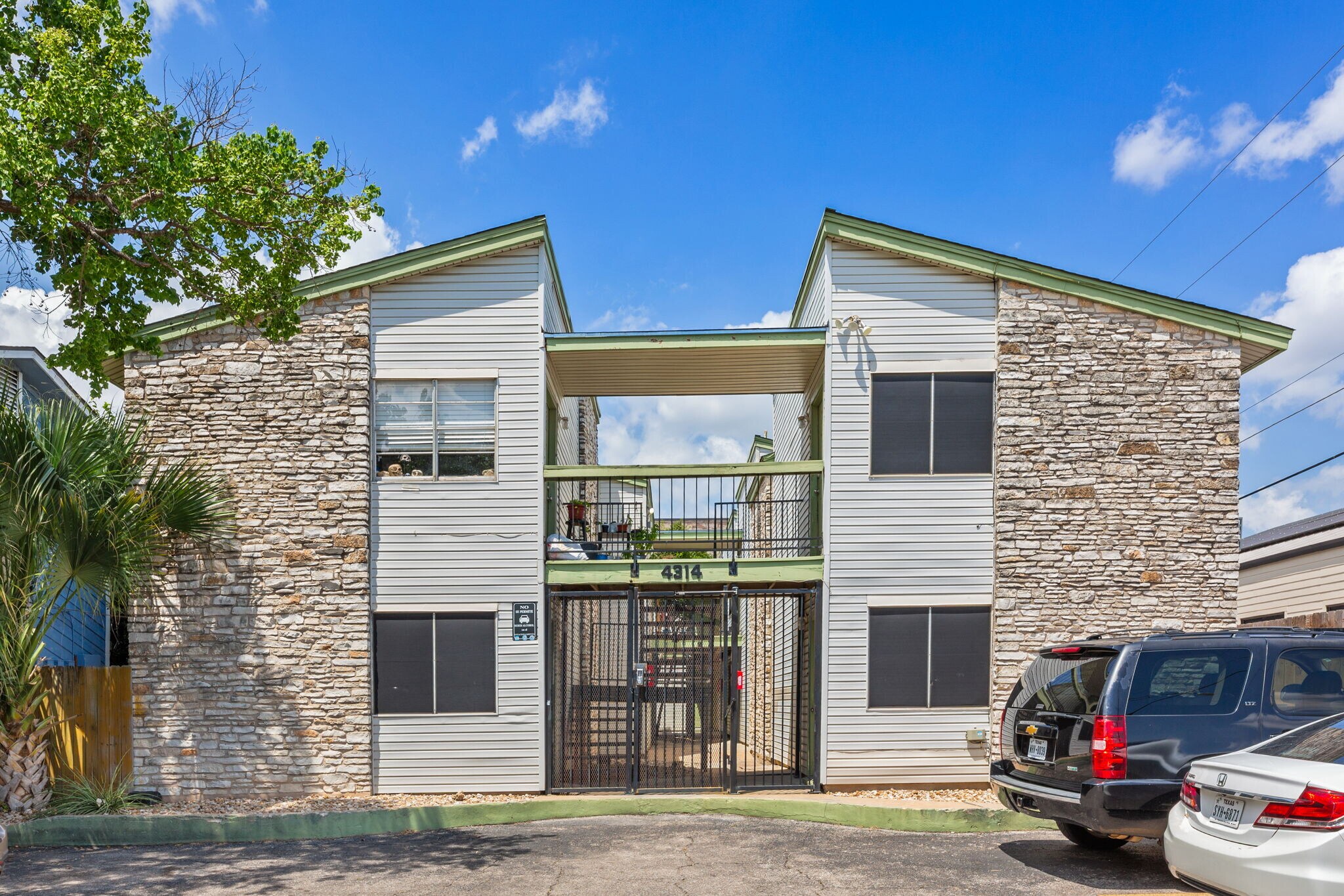 4314 Gillis St, Austin, TX à vendre Photo de l’immeuble– Image 1 sur 28