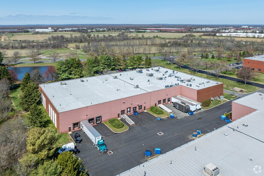 9 Corporate Dr, Cranbury, NJ à louer - Aérien – Image 3 sur 3