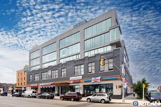 Plus de détails pour 3710 Queens Blvd, Long Island City, NY - Bureau à louer