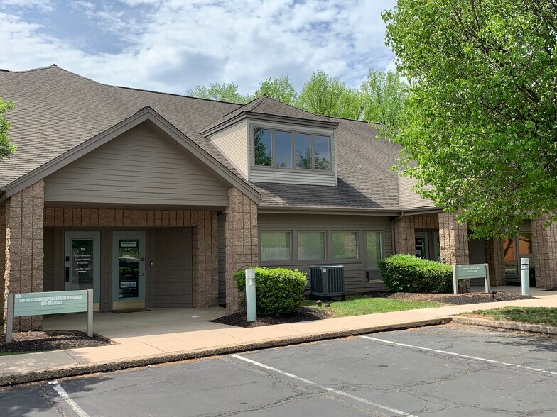 3554 Hulmeville Rd, Bensalem, PA à vendre - Photo de l’immeuble – Image 2 sur 20